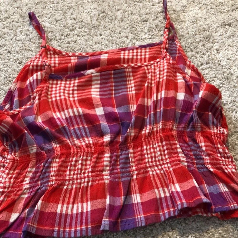 SO plaid crop